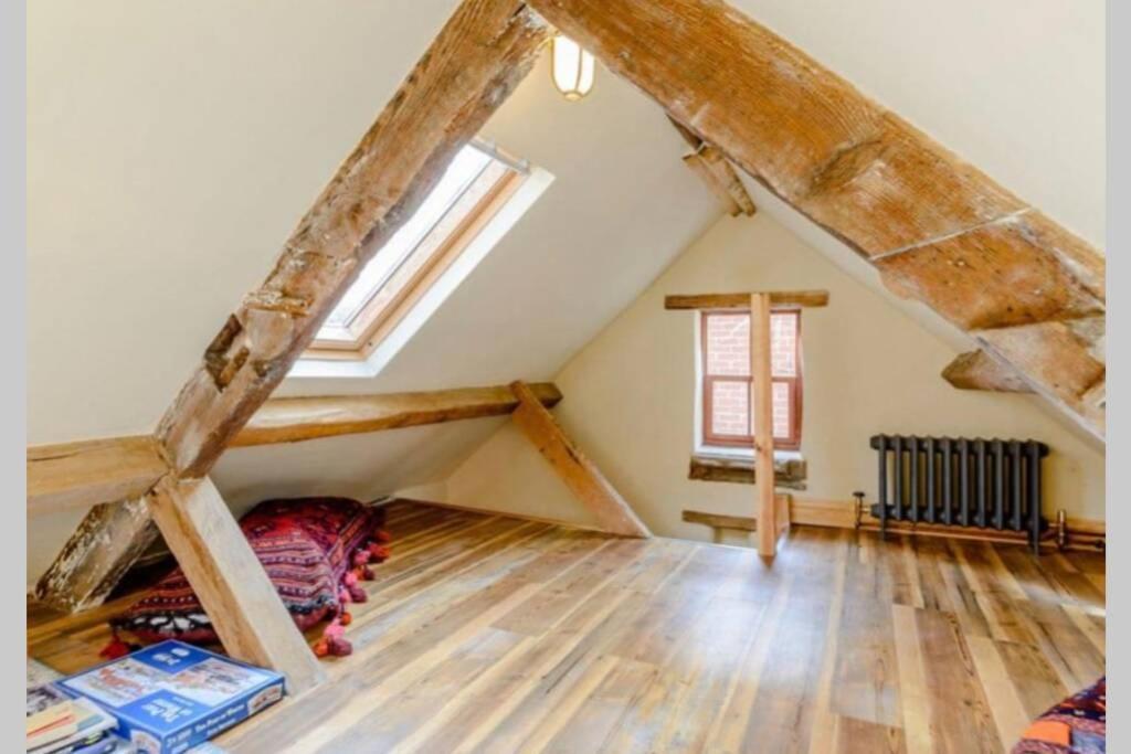 The Cow House - In The Heart Of Whitby Villa Екстериор снимка